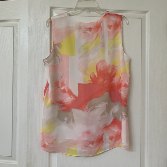 Calvin Klein pastel color top - Picture 2 of 3